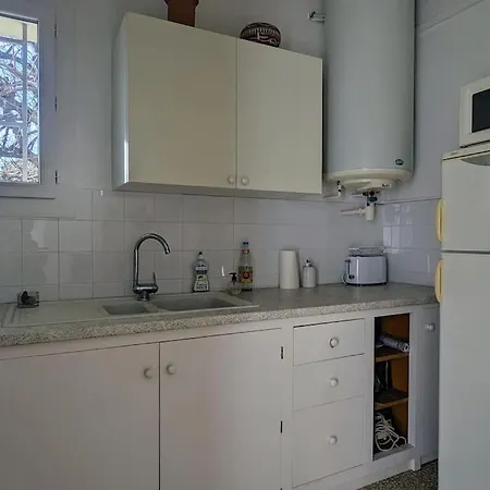 2 Pieces, Acces Jardin, Quartier Residentiel Apartment